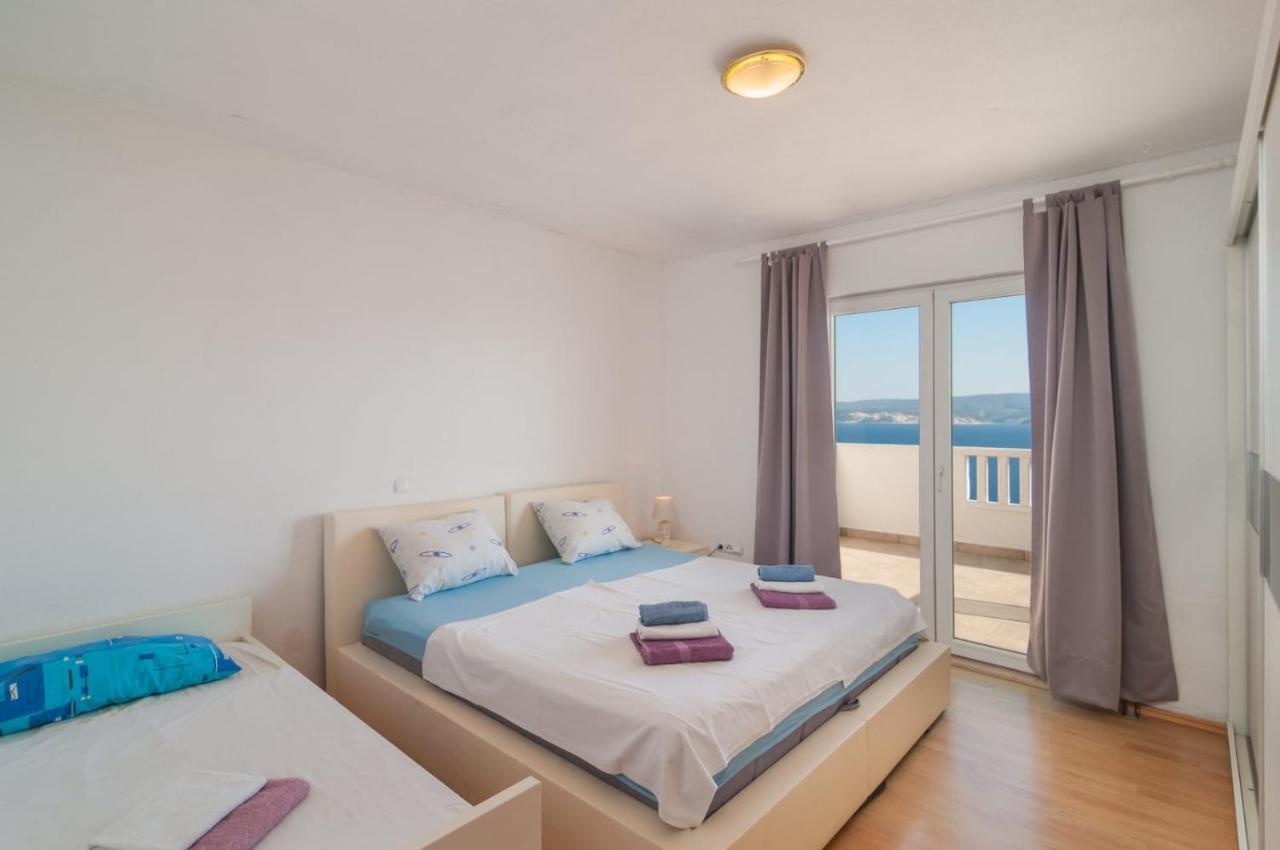 Apartment Stipic Omis Bagian luar foto