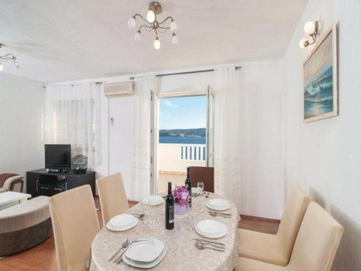 Apartment Stipic Omis Bagian luar foto