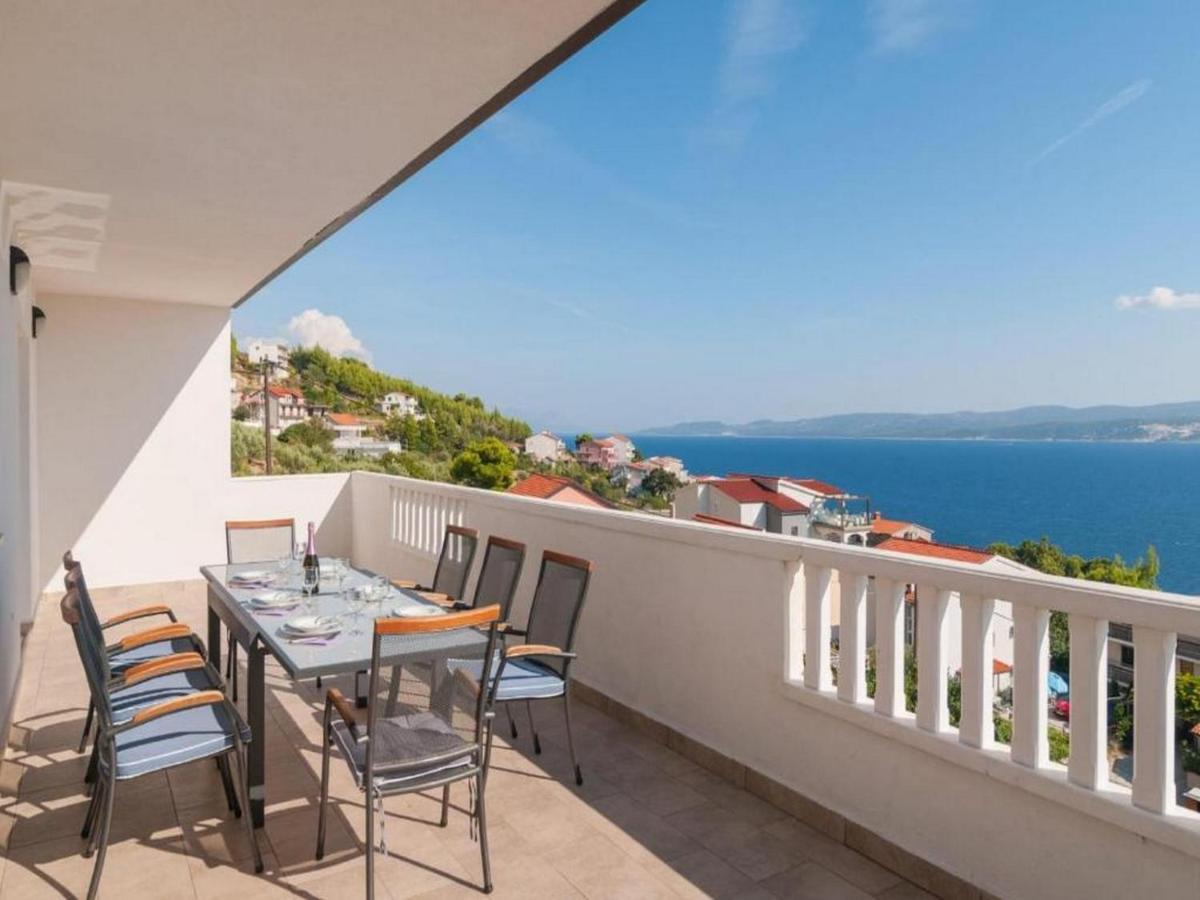 Apartment Stipic Omis Bagian luar foto