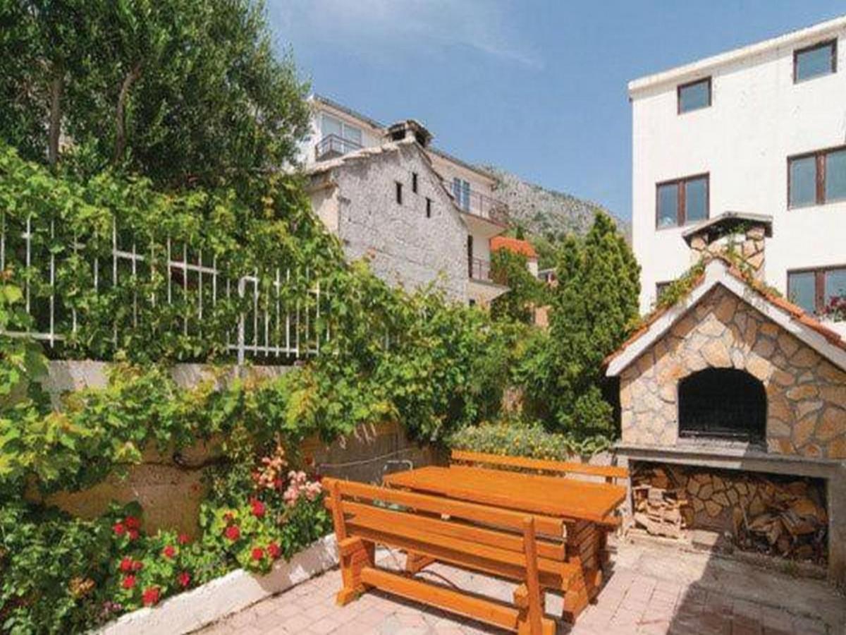 Apartment Stipic Omis Bagian luar foto