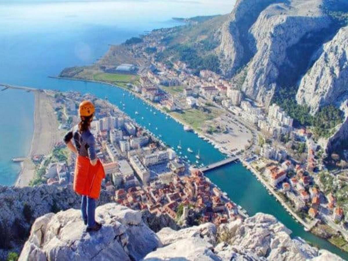 Apartment Stipic Omis Bagian luar foto