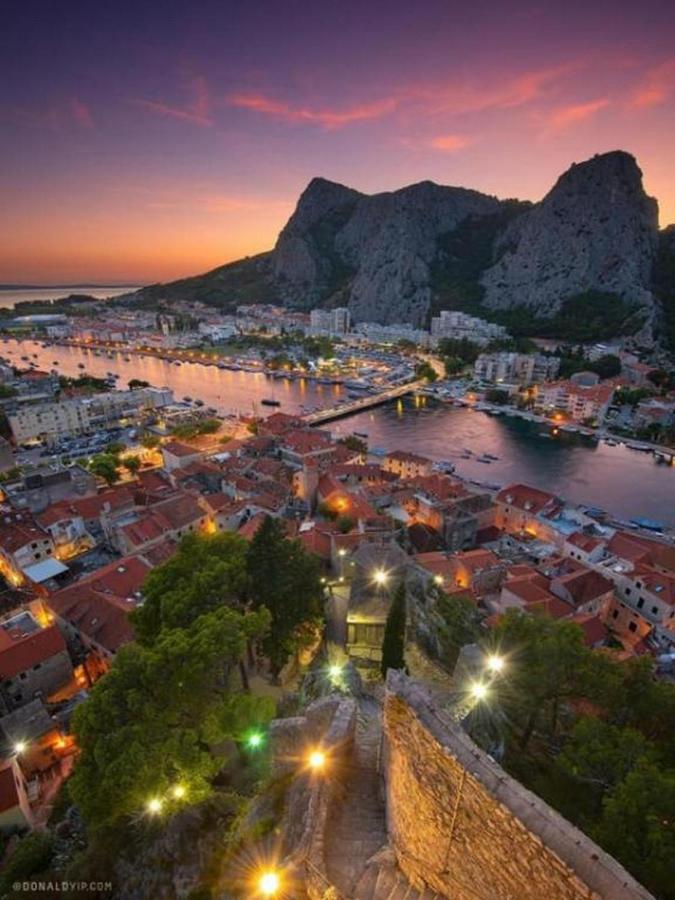 Apartment Stipic Omis Bagian luar foto