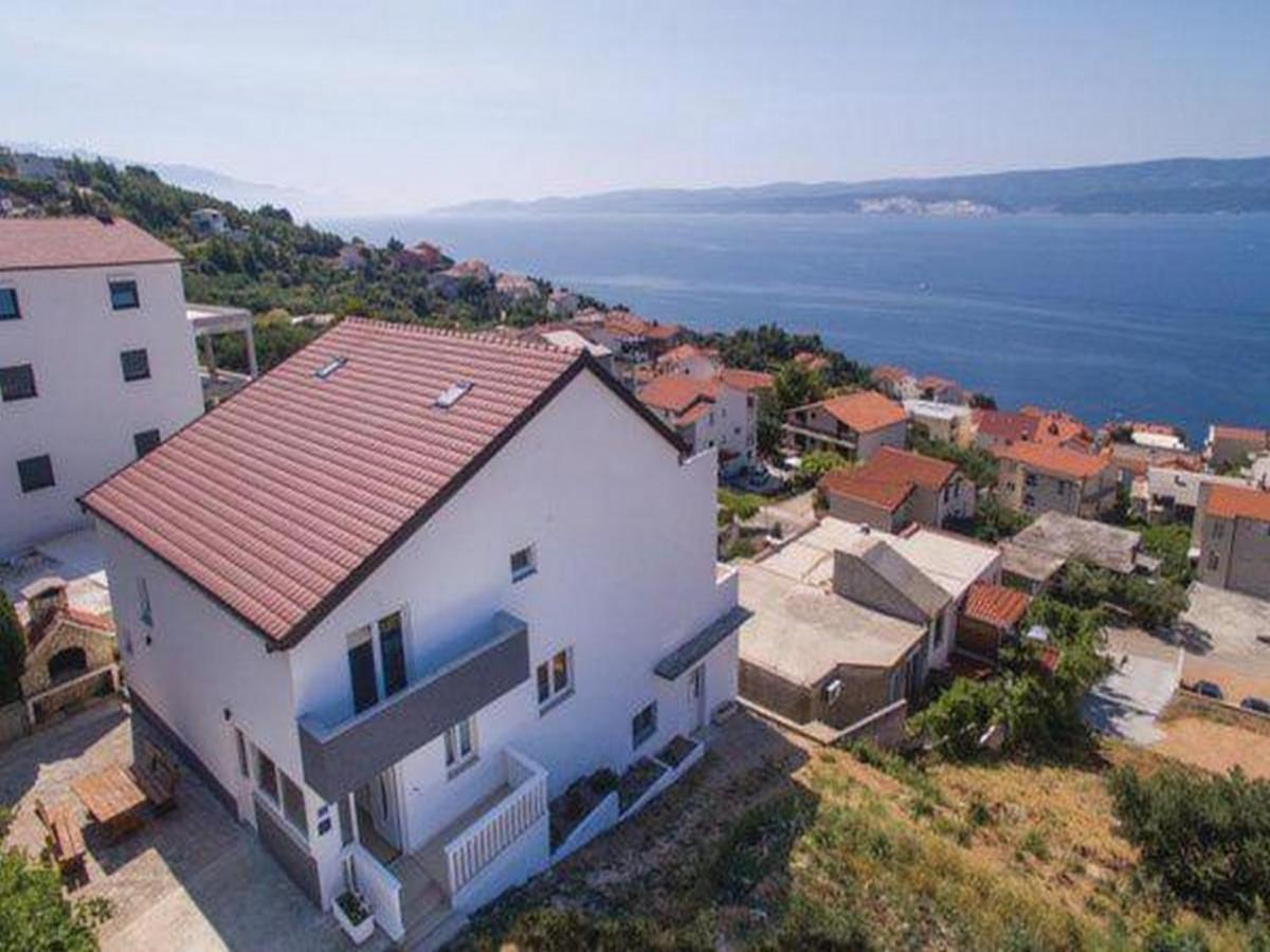 Apartment Stipic Omis Bagian luar foto
